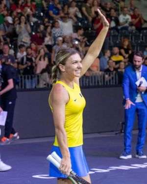 Halep anunţă că nu se gândeşte la retragere